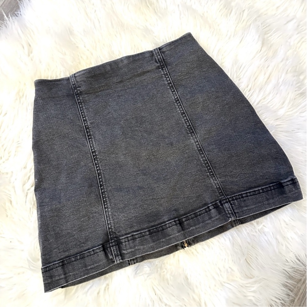 BDG Stone Washed Black Zip Up Jean Skirt, Size: S - Picture 4 of 7
